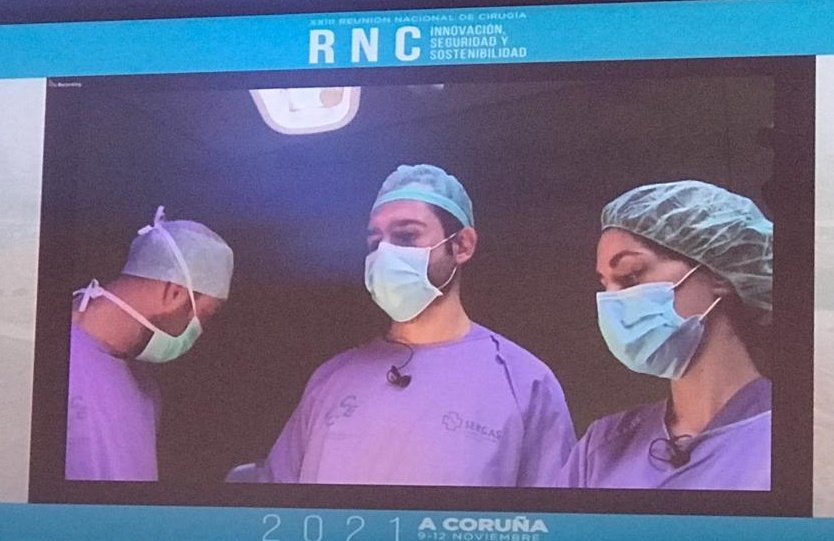 CrisLilloGrc's tweet photo. Cirugía en directo con el Dr. @LuisSanchezGlln : AAP en prono 😎👏🏼 #cursoprecongreso #coloproctologia #rncirugia2021
@coloproctoelche @ElcheCirugia @aecirujanos https://t.co/iRswgrnCRk
