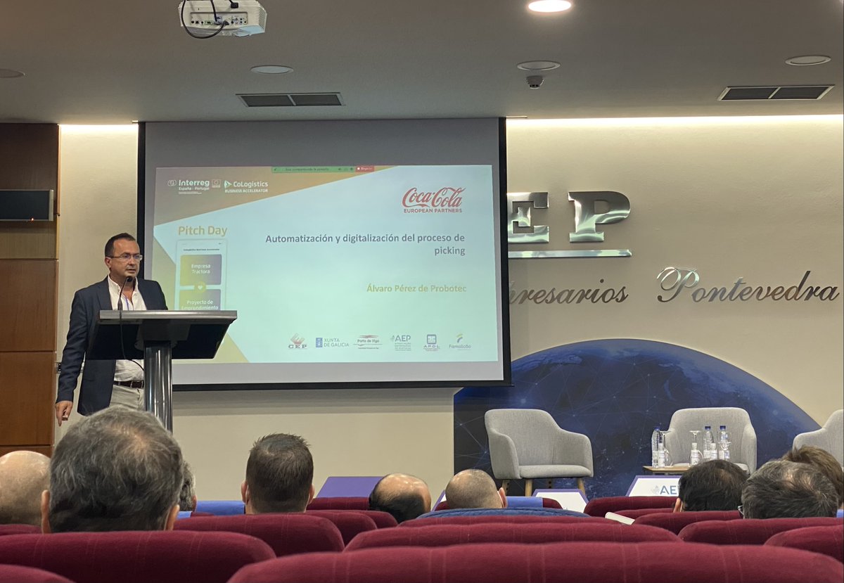 ProbotecPI's tweet image. El viernes pasado nuestro compañero @alvaroperez_p  ha presentado en la Confederación de Empresarios de Pontevedra nuestra nueva Celda Escalable. 
#CeldaEscalable #llaveenmano #ingenieríaindustrial #automatizaciónindustrial #robótica #actitudpositiva #trabajoenequipo