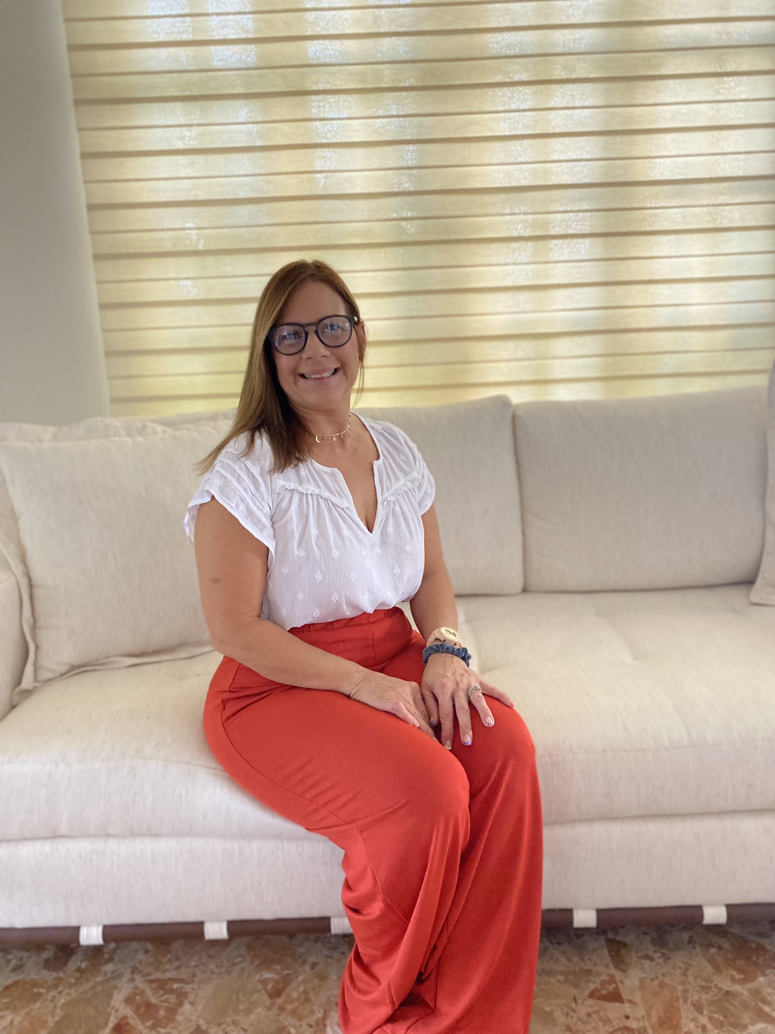 The Janice Rivera Ai Profile: A Breakthrough - vdc542i