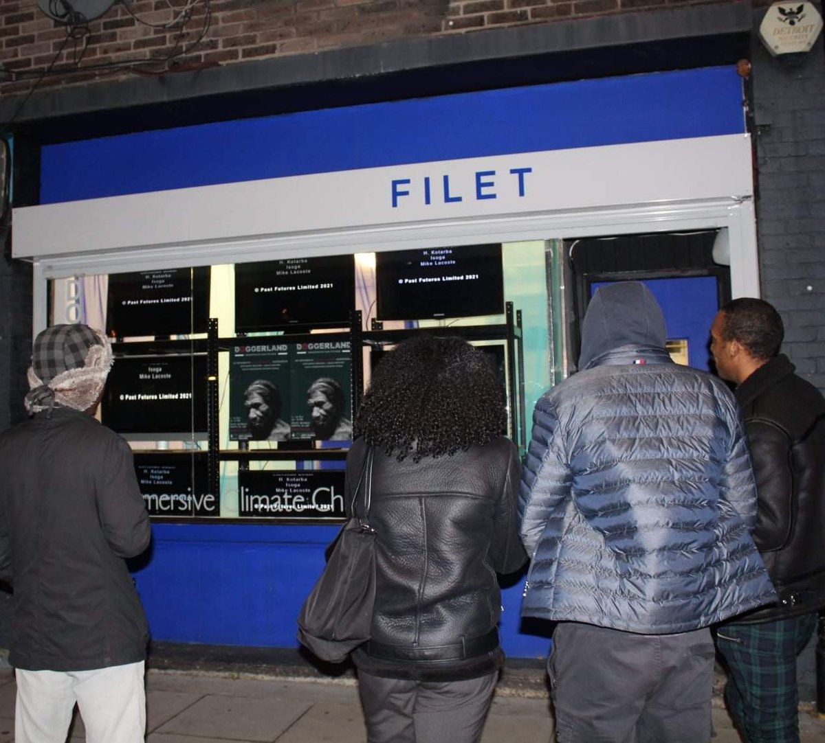 .<a href="/PastFuturesHub/">Past Futures</a> is here to shake up the world of GLAMs and engage underrepresented people with history by embedding innovative digital interpretation into our heritage experiences 🙌🏽 #Museums2021