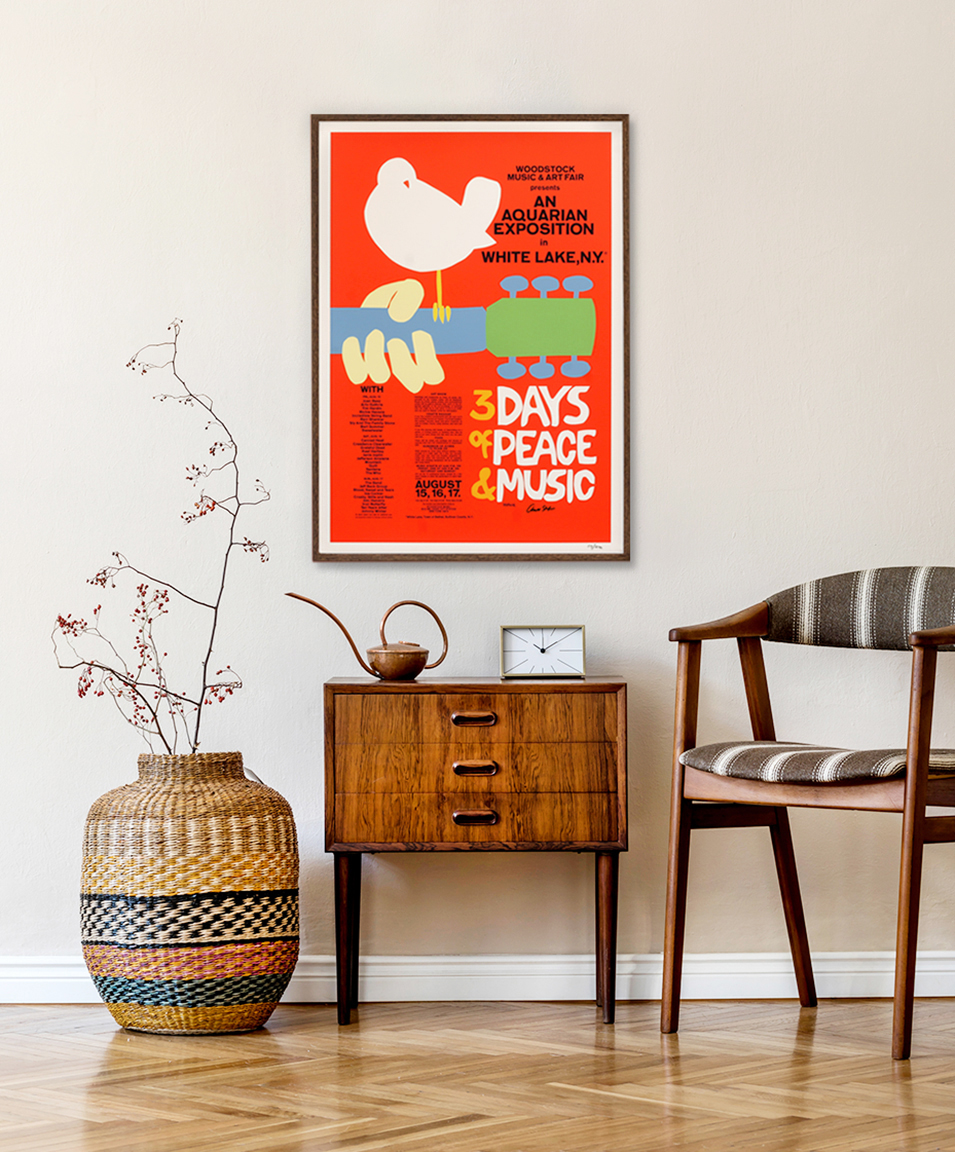 Elizabeth Moss tweet media