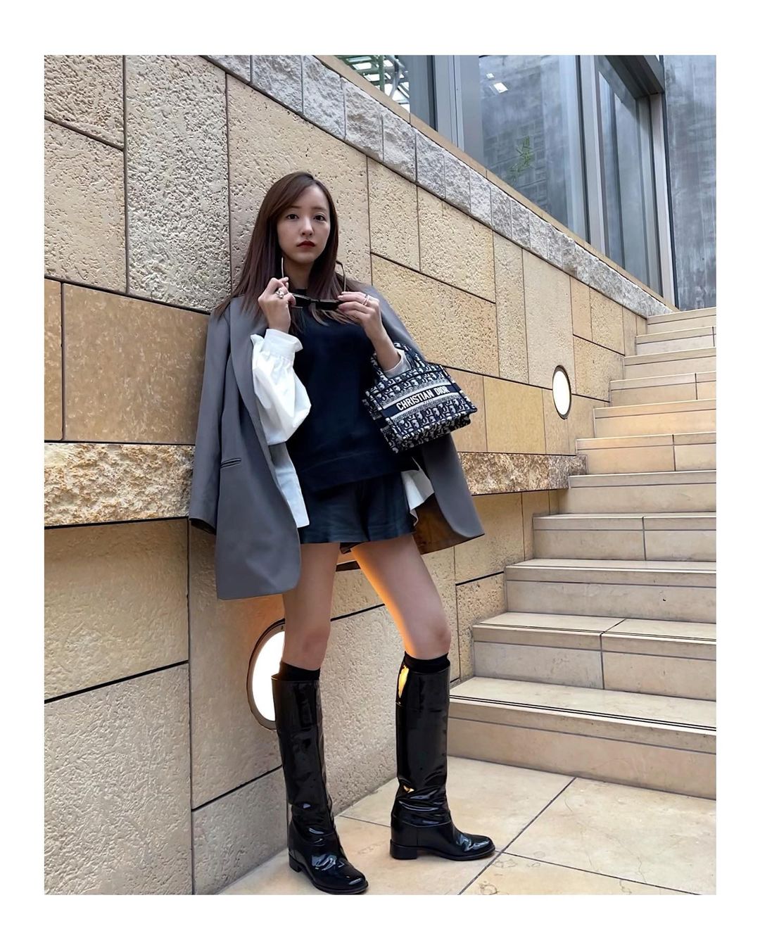 板野友美さん愛用モデル☆最高級UGGブーツ スワロフスキLumiere 板野友美さん愛用モデル☆最高級UGGブーツ スワロフスキLumiere