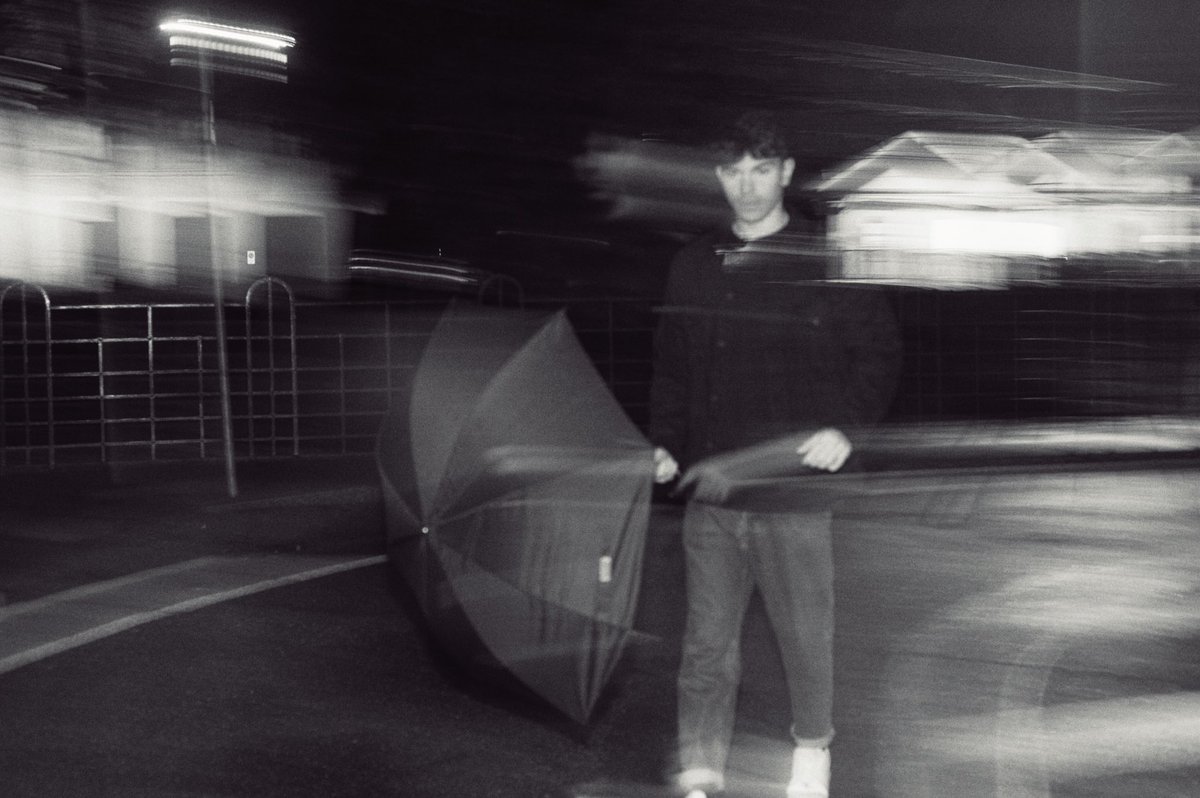 IAMDYMND's tweet photo. The DYMND project is the reflection of my identity, it represents different experiences, tastes, styles, contents, genres, mentality and perceptions.

Can’t wait to share my next music project!!☂️🌧 https://t.co/wr9UNb88af