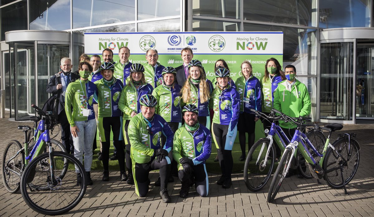 Iberdrola_En's tweet photo. 🌎 The planet needs ALL to act, NOW!

🚴🏽 >20 experts, institutions and companies delivered, after 300 km by electric bike, the #4ClimateNOW MANIFESTO to the Climate Summit authorities. 

👉🏻 Objective: to accelerate the fight against #ClimateEmergency⚠️ https://t.co/3Q2mkxgJ7K