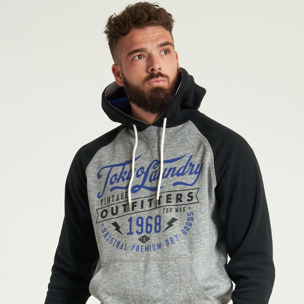 Lunchtime browsing for your Winter Wardrobe? We're got you sorted with tons of New In Styles to suit you! 👊

MEN'S NEW IN >>> tkylndry.uk/2GbJFnu
MENS HOODIES >>> tkylndry.uk/2QukhiJ

(🔍: Bannering Hoodie)