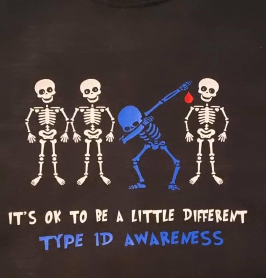 erindiehl31's tweet photo. November is National Diabetes awareness month. I post and attempt to educate for all Type 1 diabetics - and the one that is my favorite - my daughter Megan! She's amazing - and my hero! 💙 #keepkickingass #DiabetesAwarenessMonth #typeonesucks https://t.co/8VQEx4Wu1K