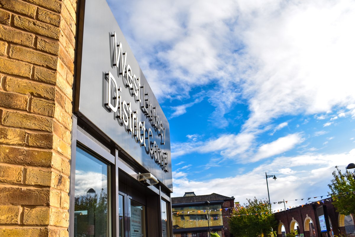 We have a Governance &amp; Audit Committee meeting starting at 2pm this afternoon, chaired by Cllr John McNeill and vice-chaired by Cllr Jackie Brockway.

To watch the meeting – visit our webcast here - democracy.west-lindsey.gov.uk/ieListDocument…