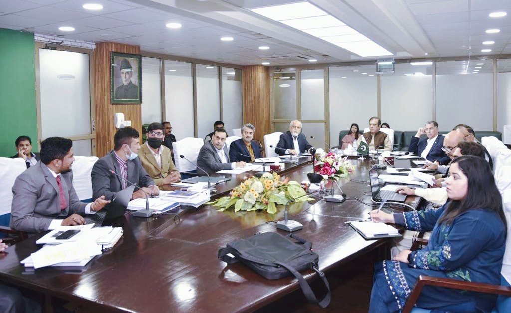 EngrTAadilHamid's tweet photo. You cannot sideline these 350k technical hands. 
Said @shiblifaraz in today's meeting.
@MinistryofST

#Thanks_ShibliFaraz https://t.co/8aphwHHtFw