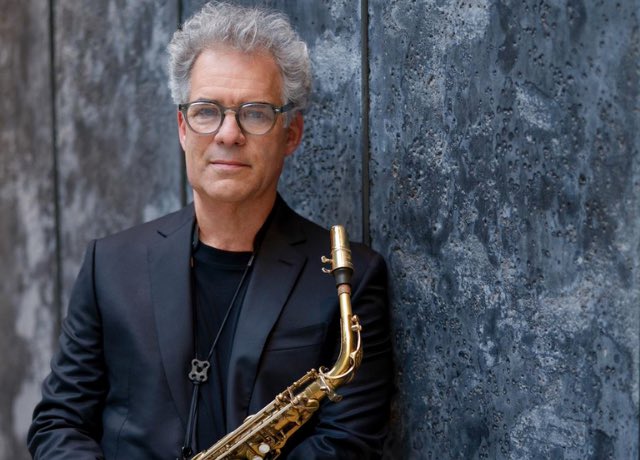 TheJazzKitchen's tweet photo. It’s TUESDAY: time for #SkylerFloe 🎺 Sextet at @TheJazzKitchen w/#GregWard #SteveAllee! 🎹 
11/9

WEDNESDAY: #DougHenthorn! 🎸 
11/10

FRIDAY: @JimSnidero! 🎷
Late show: @dixontsax &amp; Triology Afterset!
11/12

Try our crab cakes!🦀
Tix: https://t.co/NEC8xpIfPc https://t.co/nVfwjmPPei