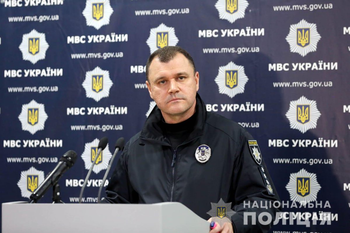 Позиція Нацполіції щодо «ковідної амністії»: особи, які не користувалися підробним сертифікатом, звільняються від відповідальності
Перед законом повинні відповідати правопорушники, які виготовили, реалізували або використали підробний COVID-сертифікат. 
bit.ly/3H4jrBA