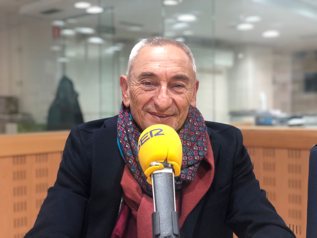 Els estudiants de <a href="/UdGMedicina/">Facultat de Medicina</a> podran acreditar el títol als Estats Units

Ha estat la primera universitat pública espanyola en rebre el segell de qualitat internacional de la Federació Mundial d'Educació Mèdica

Entrevista a #SorollGirona <a href="/SanJoan/">joan san molina</a>

cadenaser.com/emisora/2021/1…