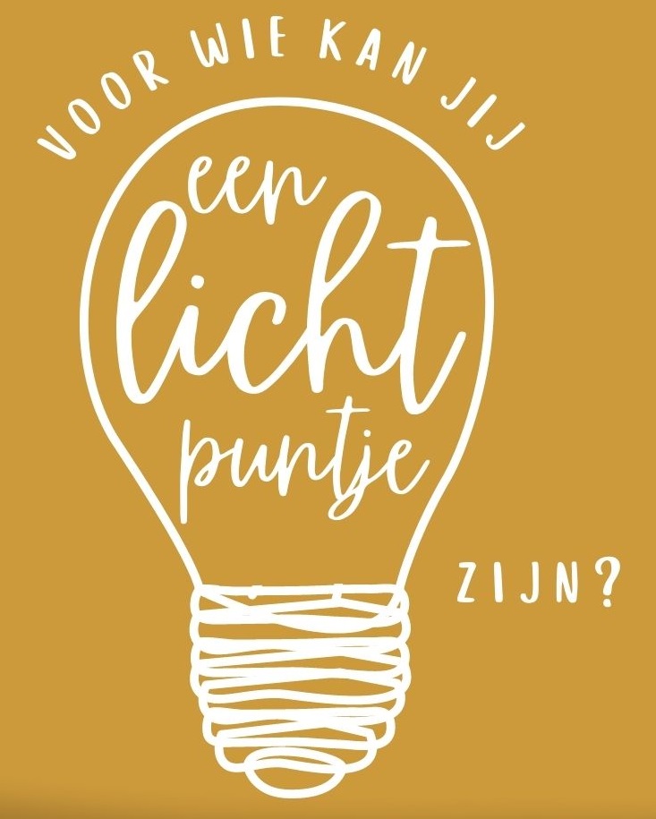 StPresentEde's tweet photo. Hulpverleners hebben al diverse mensen aangemeld en vertellen: 
-         Mevrouw heeft last van de donkere dagen
-         Meneer is eenzaam, ook tijdens de feestdagen. We gunnen hem een lichtpuntje

Doe jij mee? Meld je aan via: 

https://t.co/4EH5MEdIDm https://t.co/BL9fAjcqBo