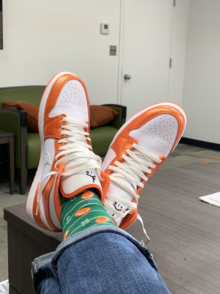 HCWillieSimmons's tweet photo. Just trying to give the people what they want!
#FAMULY #HCShoeGame #DrippedOut #WhyNotUs #LeaveNoDoubt
๐๐๐๐๐๐๐๐ฐ https://t.co/RRkUSmbkzf