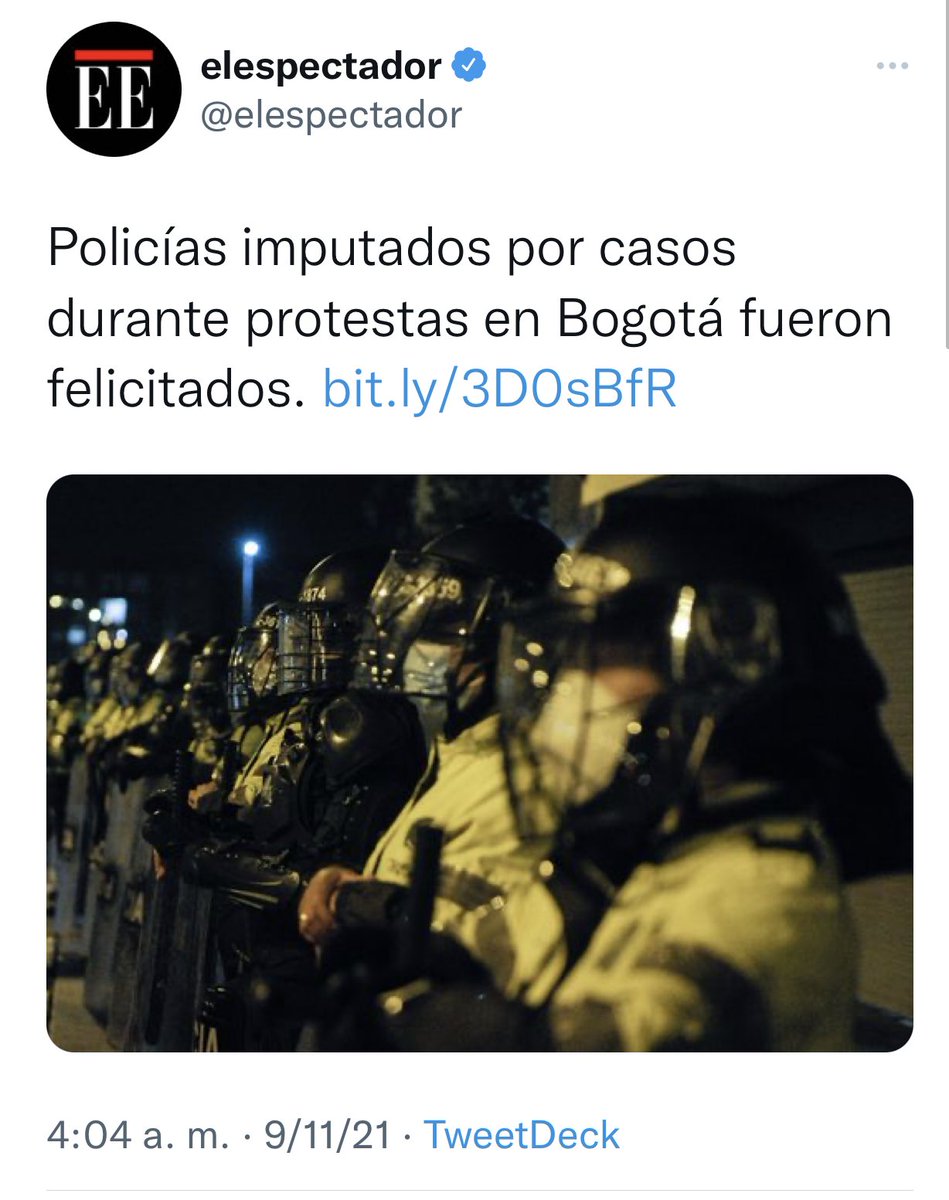 ClaudiaLopez's tweet photo. Esto es algo impresentable de la Policía y el Gobierno Nacional.

Llevamos más de un año acompañando a las víctimas y exigiendo Justicia en todos los organismos. Y la respuesta es impunidad y felicitación! De verdad Indignante!
@ONUHumanRights @hrw_espanol @FiscaliaCol @PGN_COL https://t.co/6E1GVqb8w0