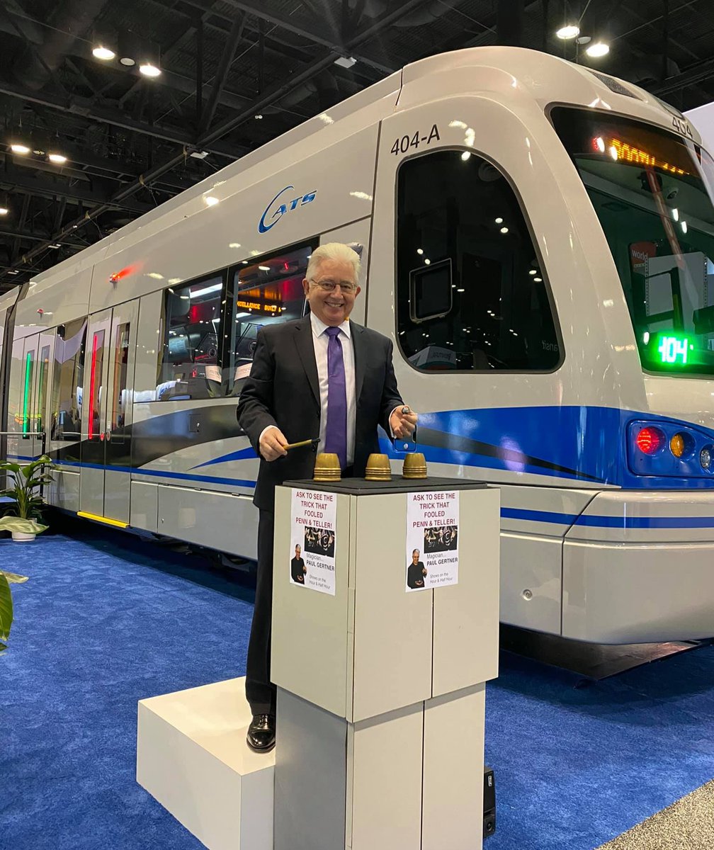 It feels good to be back!

This is my office for the next couple of days while I'm at 
Infrastructure Week in the Siemens Exhibit.