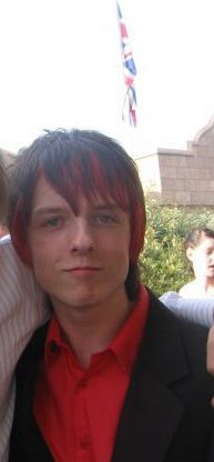 Saethus's tweet photo. Fuck me did they let Dez's emo phase pick the music for this major or what 😭 https://t.co/6YBz9tzg7b