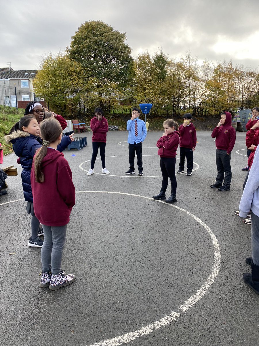 ASGLochendCHS's tweet photo. Another great playground activator training @StRoLSport P6 had fun ideas and will soon be out working with the infants at lunchtimes @PEPASSGlasgow @PEPASS_Leaders #activeschools #primaryleaders #futureleaders https://t.co/kRzMNunss6