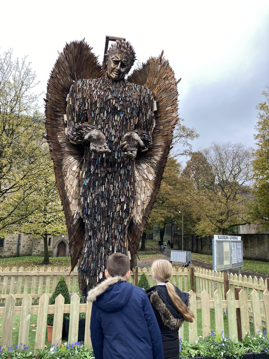 MrsShieldsStleo's tweet photo. The Knife Angel - Lucas and Imogen thoroughly enjoyed attended a Pupils Conference discussing the meaning and impact The Knife Angel will make, well done you were a credit to @LanghoStLeonard and @MrsCronshaw https://t.co/bUWwl5eszw
