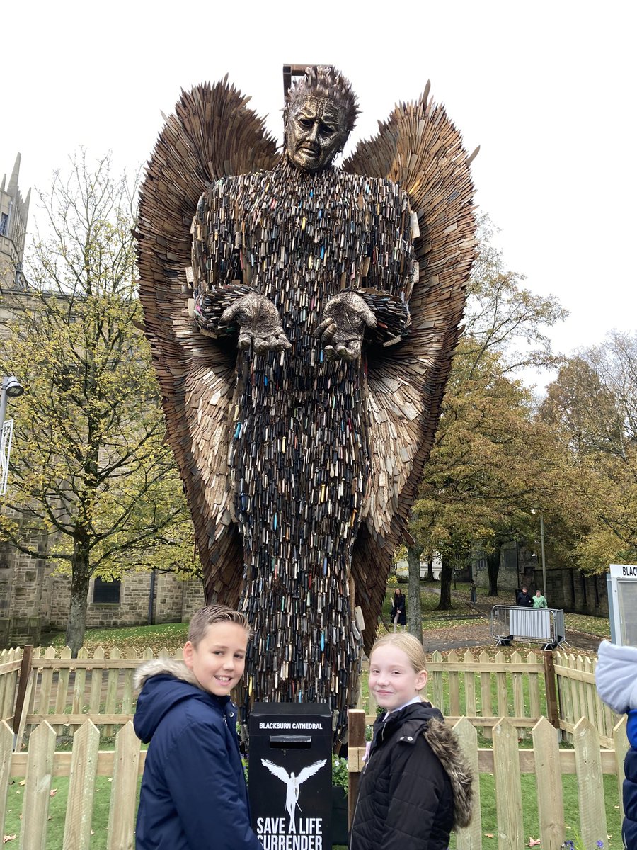 MrsShieldsStleo's tweet photo. The Knife Angel - Lucas and Imogen thoroughly enjoyed attended a Pupils Conference discussing the meaning and impact The Knife Angel will make, well done you were a credit to @LanghoStLeonard and @MrsCronshaw https://t.co/bUWwl5eszw