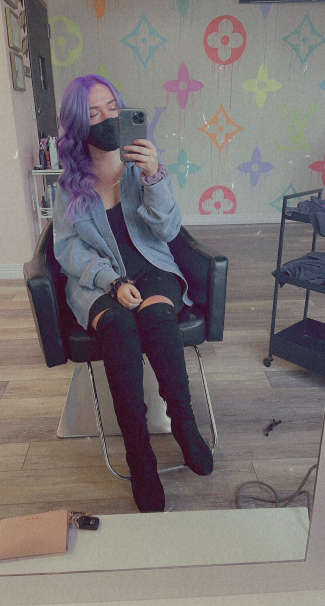 widoweverywhere's tweet photo. new age tomorrow, so new hair :D https://t.co/r207ZD4GT7