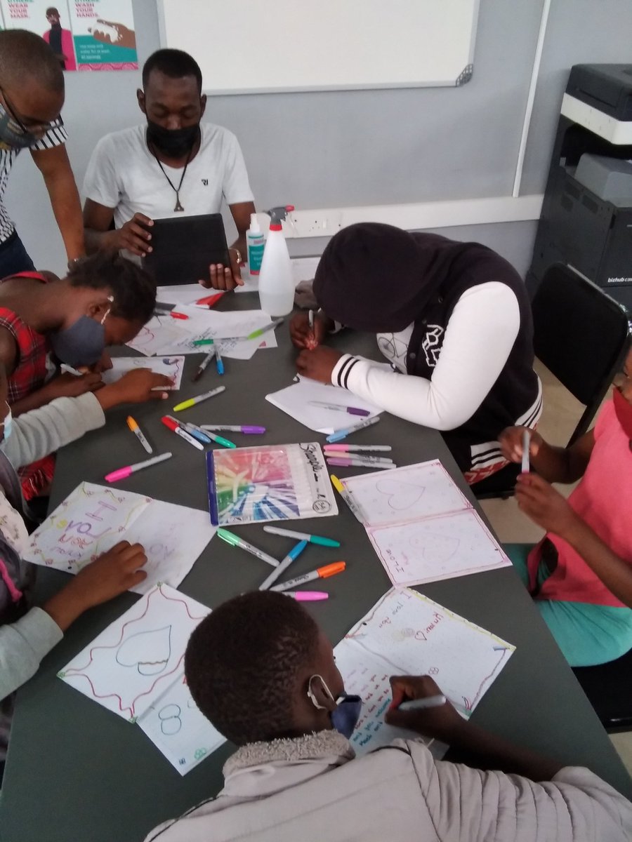 Floyd_1995's tweet photo. #WeLoveOpenLearning 
Creative art challenge @dumphriesdlc is so amazing, our learners got a chance to write a letter to one of their facilitator, and the building of our campus 🏡
@GwfOnline https://t.co/dPjl6pmtFy