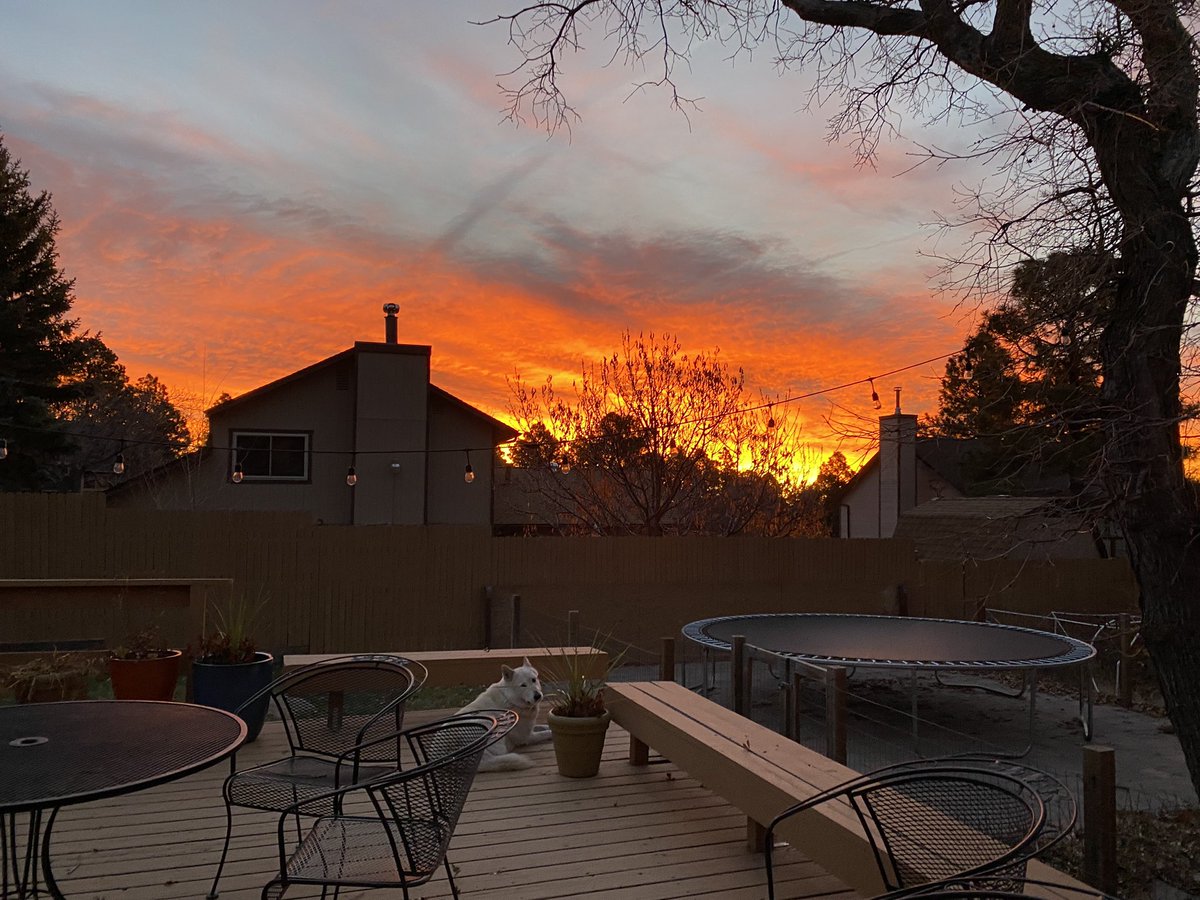 TheDeasyProject's tweet photo. Good morning Flagstaff! https://t.co/JTJsNiYJAA