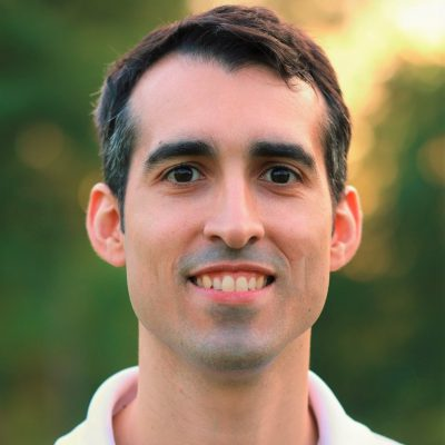 topmilk's tweet photo. Pleased to welcome Zelmar Rodriguez to my team as a PostDoc.  Zelmar received his veterinary degree from Uruguay and just completed a PhD in Epi from  Un. of MN. His research is focused using quantitative tools to guide decision-making regarding antimicrobial usage strategies. https://t.co/uuGaGnOZL9