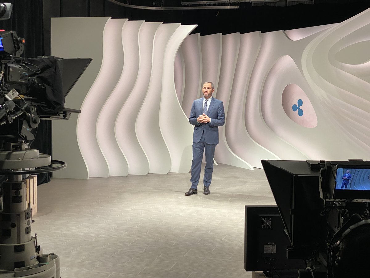 Coming to you from #RippleSwell -- 2 incredible days of fireside chats, panels and presentations starting at 9 am ET from <a href="/elerianm/">Mohamed A. El-Erian</a>, <a href="/SBF_FTX/">SBF</a>, <a href="/Tranglo/">Tranglo</a>, @Azimo, <a href="/Coinme/">Coinme</a>, the Royal Monetary Authority of Bhutan and many more!