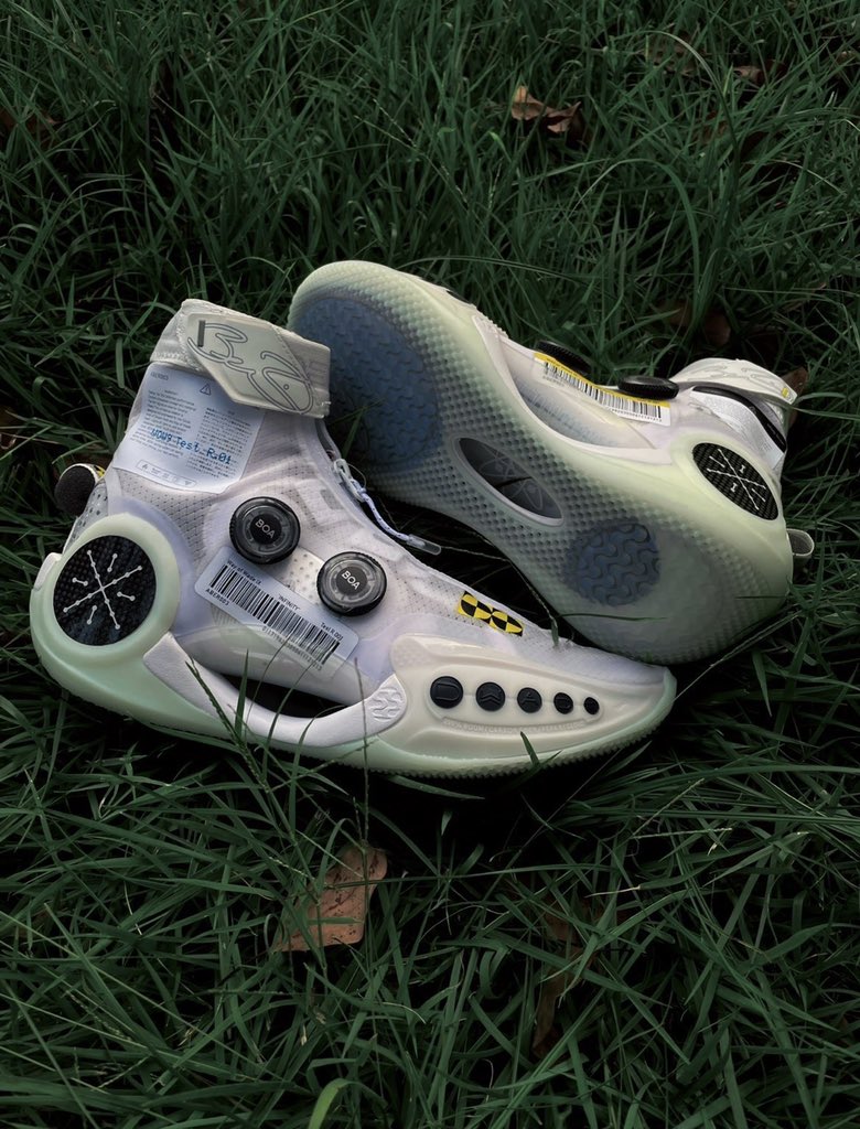 antaout's tweet photo. Li-Ning Way Of Wade 9 INFINITY “test r1”

#lining #wayofwade #liningshoes #wayofwade #wow9 #sneakers #liningwayofwade #wow9warning #liningbasketball #hibasketballshoes #liningrunning #basketballshoes #runningshoes  #wayofwadeinfinity #liningwow https://t.co/jFmGIXKjEx
