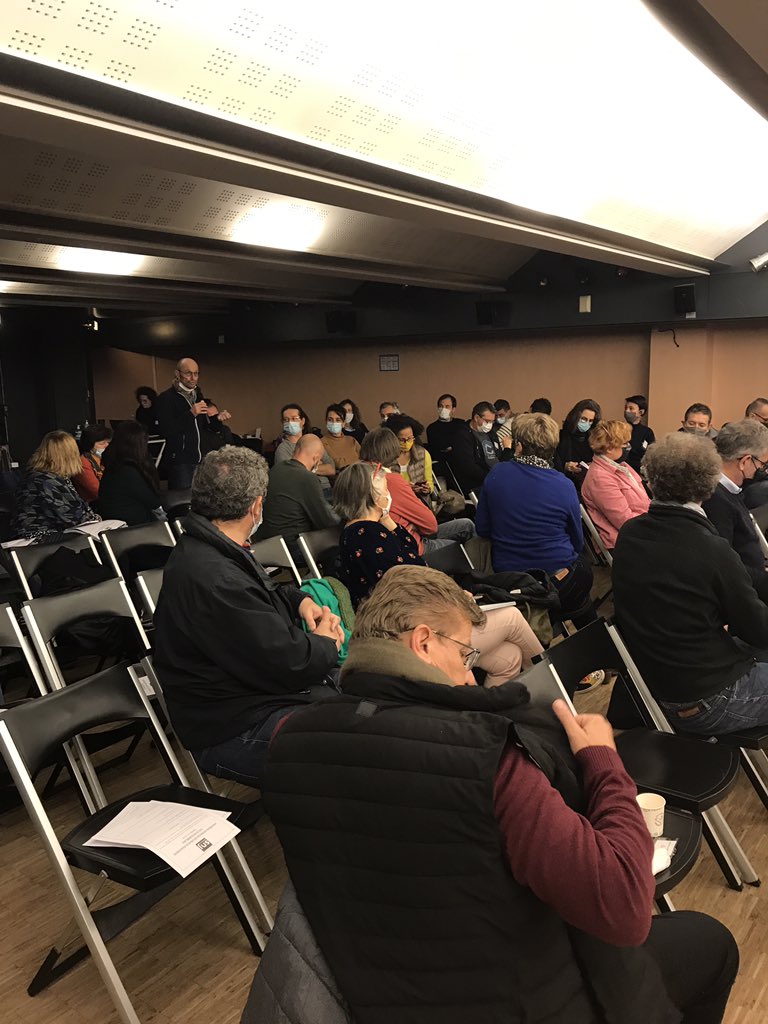 SergeFTV's tweet photo. #AG @SNJ_FTV On parle #représentativité #webfirst entre autre chose ! Photos. @aglleanne #FIAP #Paris14 https://t.co/AVLGdVU5dZ