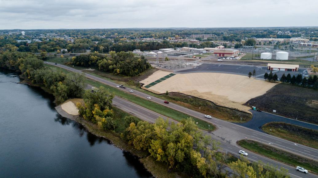 GREnergyNews's tweet photo. Bee-friendly prairie expands at Great River Energy in Elk River. Read the latest from 
@starnewsmn 👉 https://t.co/npaXWIx5pL  🐝🌼🦋☀️ https://t.co/JIvbw8ra4O