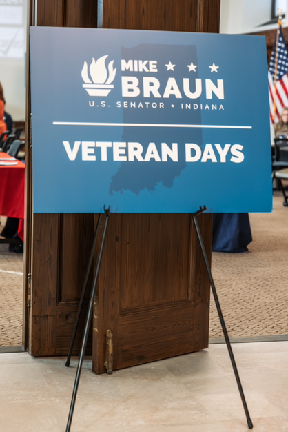JobReadyVets's tweet photo. On November 3rd, U.S. Senator Mike Braun’s office hosted an event to help Veterans with different federal agency assistance resources. 

Operation: Job Ready Veterans was on location, ready &amp; willing to service anyone that needed help!

#veterans #training #military #employment https://t.co/GFGMcaSrL7