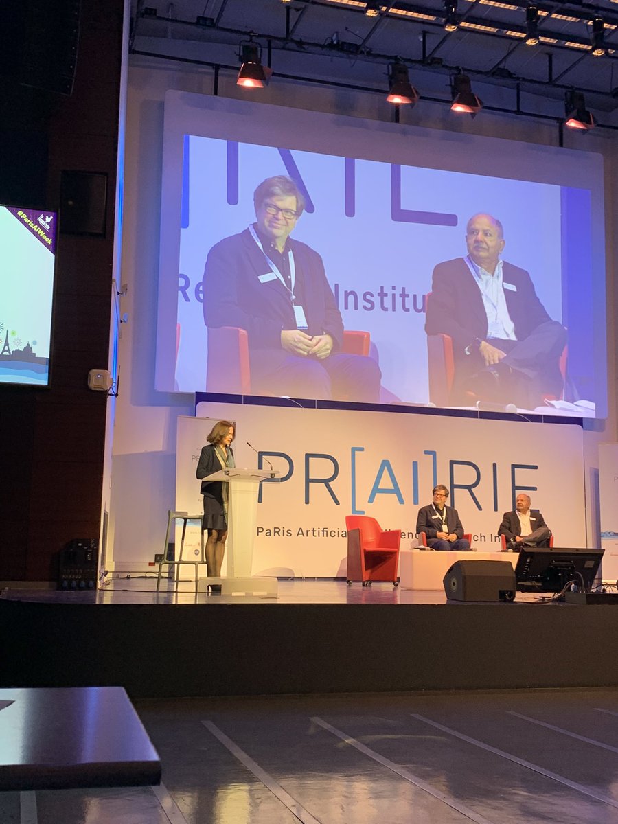 chluetge's tweet photo. Panel „The Future of AI“ with @ylecun and Raj Reddy at #prAIrieDay. https://t.co/z68nlPy6rA