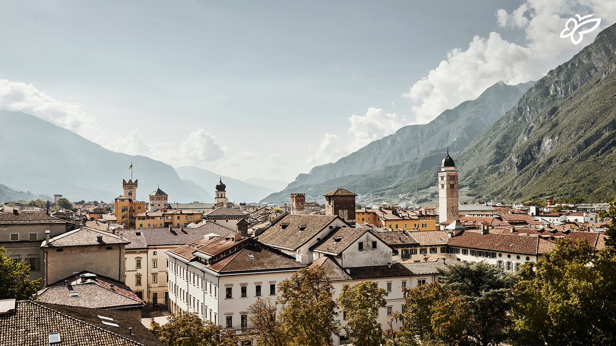 🇮🇹
Secondo il Sole 24Ore, Trento si riconferma la città con il migliore ecosistema urbano d'Italia, grazie ai risultati ottenuti nelle categorie gestione dei rifiuti, mobilità sostenibile e verde urbano.
➡️ tinyurl.com/CittadiTrento

[📍<a href="/AptTrento/">DiscoverTrento</a> | 📷 C. Kerber]
#visittrentino