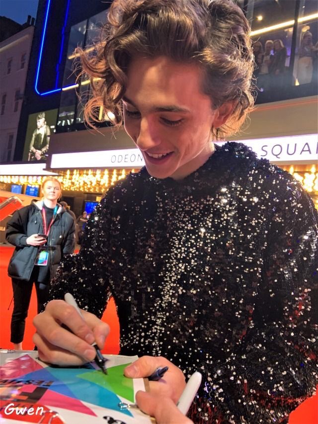 manifesting being this close to timothée