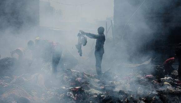 sinreservas620's tweet photo. #PorSiNoLoViste| Mueren 26 niños en Maradi, Níger, tras incendiarse la escuela primaria en la que se encontraban. Hasta el momento se desconocen las causas del siniestro. https://t.co/VNRi7X3Qyx