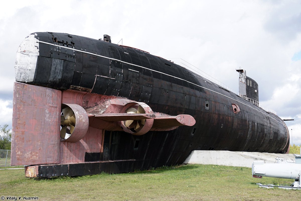 vitalyvk's tweet photo. Дизель-электрическая подводная лодка Б-307 проекта 641Б
B-307 Project 641B Tango-class submarine
#b307 #submarine #tangoclass #pro641b #б307 #подводнаялодка #russiannavy #вмф #флот #проект641б https://t.co/EMZewQ9W3U