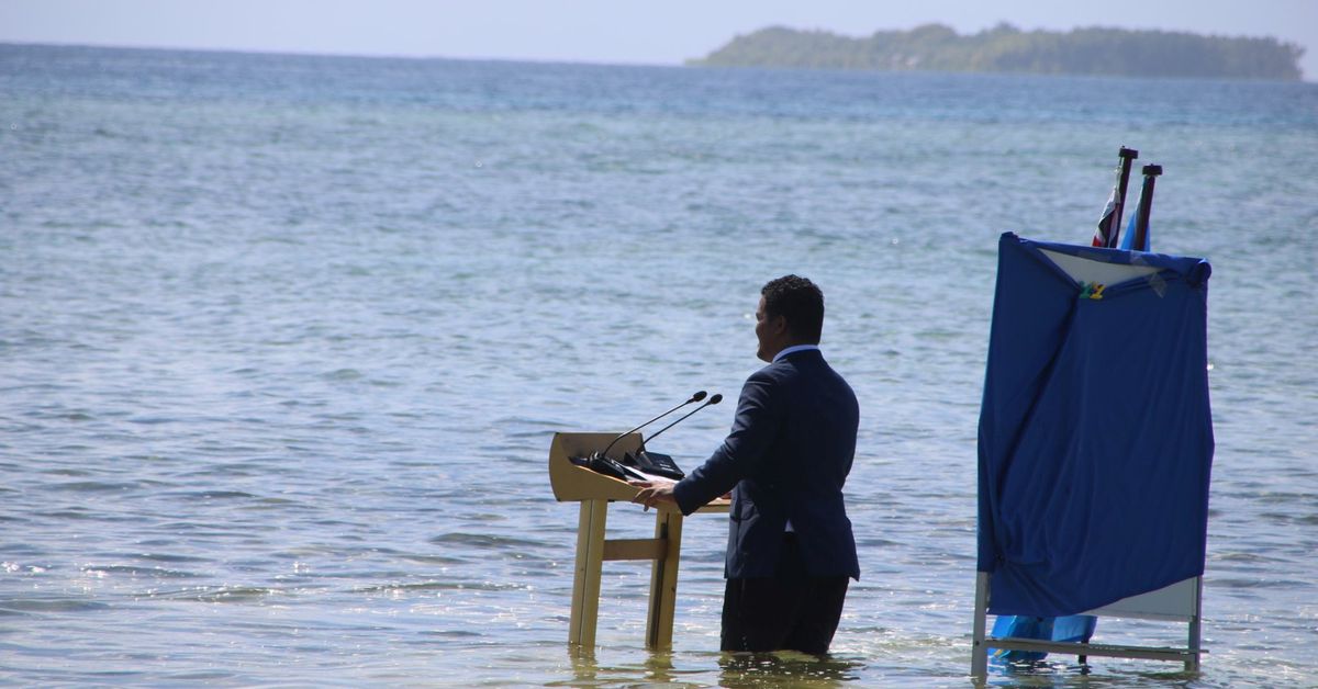 Reuters's tweet photo. Tuvalu looking at legal ways to be a state if it is submerged https://t.co/BJD011wD5R https://t.co/3iC7SMwBSv