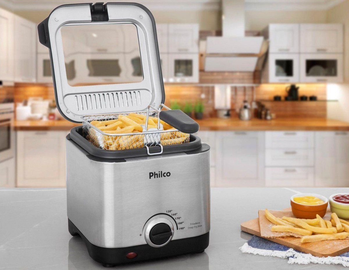 Sheila_Fernanda's tweet photo. 🍟 1.8 Litros❗
*Fritadeira deep fry, Deep fry inox, 1.8L, Preto, 220v, Philco*
🔥 Por: R$ 132,32 à vista
 🔥 Por: R$ 165,40 em até 5x
 🛒 Link: https://t.co/pFa55iKoLs https://t.co/PrKbPpEUQq