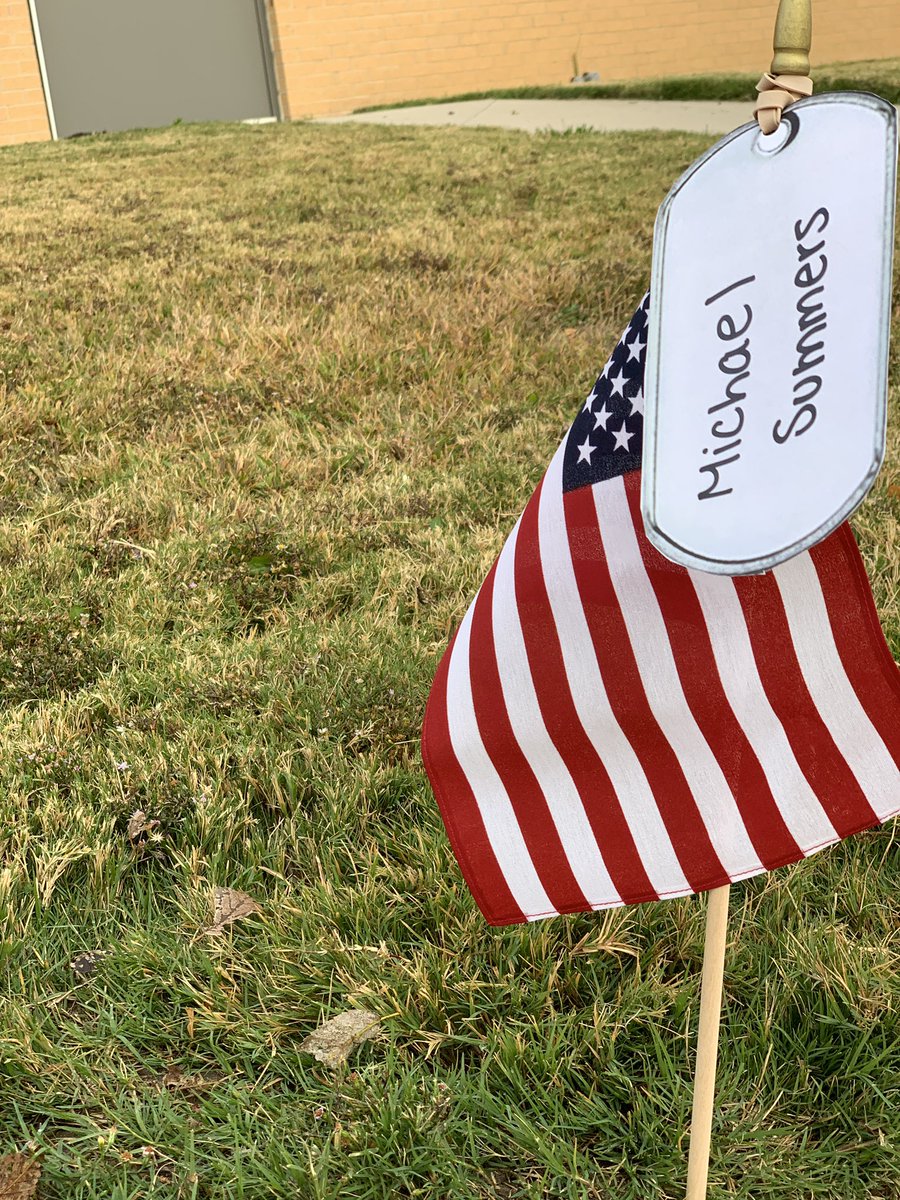 RunyanRn's tweet photo. Honoring our Veterans @CHS_9 https://t.co/xnYiDzzsXO