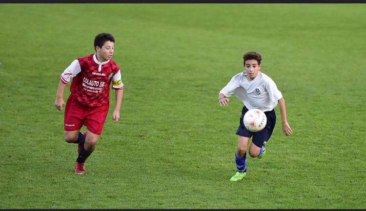 Cebastian Guevara ( con C, 2006) brilla en el Montespaccato Savoia Calcio de la serie Élite de Roma/Italia. Otro Crack.<a href="/AcEmFC/">Academia Emeritense 🇺🇦</a> que nos representa en el Mundo. #AcademiaPorElMundo