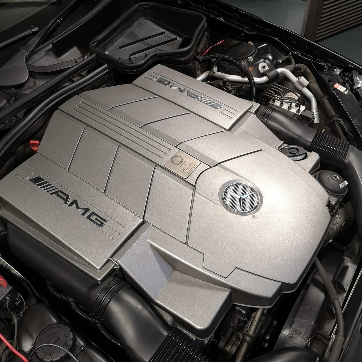 CelticTuning's tweet photo. Mercedes SLK 55 AMG – At our Derby branch.

An MY2005 AMG in for tuning with the 5.4 V8 AMG (M113) engine. Great sound track from this normally aspirated V8!

#mercedesamg #mercedesbenz #celtictuningderby #CelticTuning https://t.co/vr2oVFSqPu