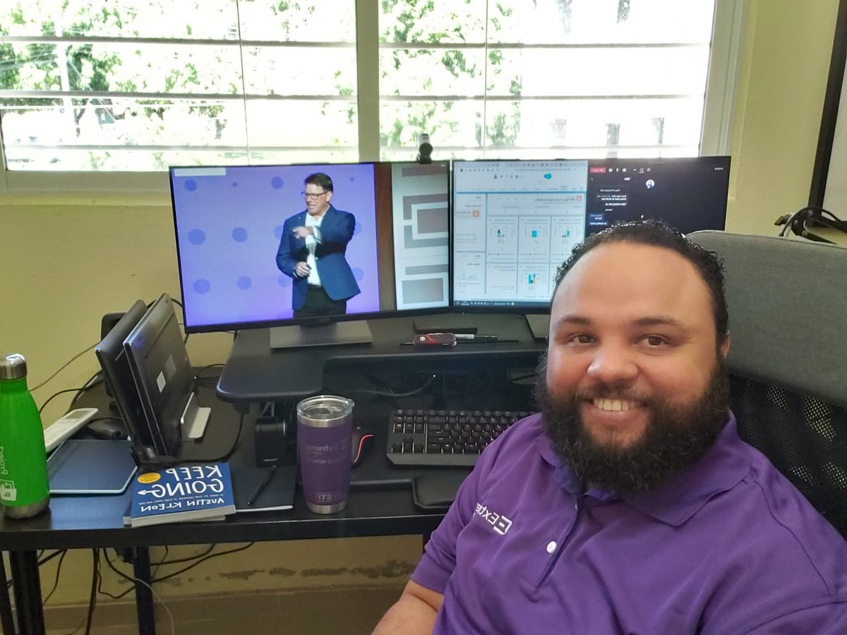 noeluzon's tweet photo. #ExtremePartnerConf #extremenetworks
Extreme Partners Conference Live NoW!! https://t.co/h2tvQGFUn6