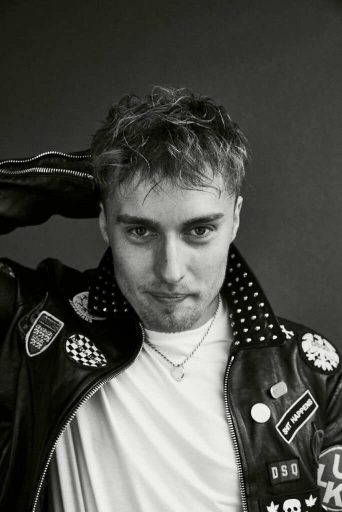 dailyfender's tweet photo. 📸 | Más de Sam Fender para Rolling Stone UK por Damon Baker https://t.co/qlTRKm3PhS