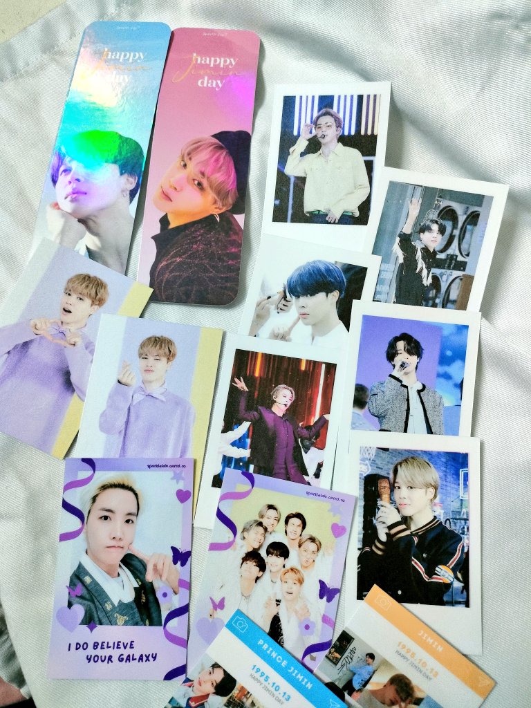 cryztyne_'s tweet photo. My Prince Jimin CSE is finally heree!! The inclusions are so so beautiful!! 😍 The freebies too, it needed a separate photo. Love all your concepts, @SparkleLAB_ 🥺#PrinceJiminCSE #SparkleLabFeedbacks https://t.co/AZ6mMmQOCj