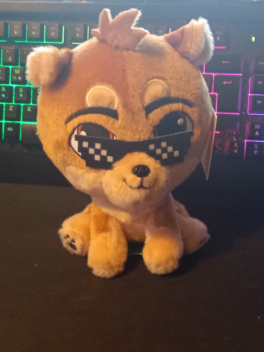 AutomaTitan's tweet photo. @MauLer93 Insert joke about how Rag's's's came first (alternatively, Mauler plushie has long long delivery) https://t.co/EsPkiZ0qZq