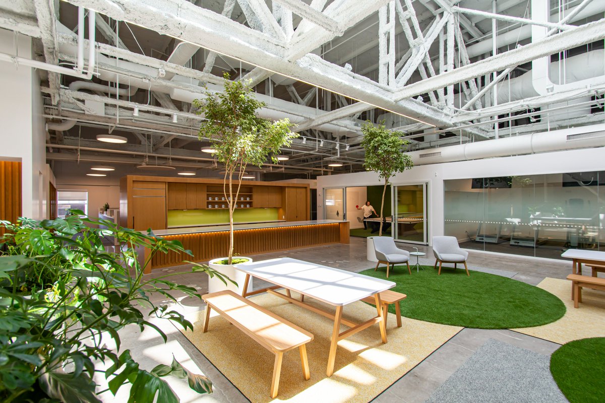buildwithlingo's tweet photo. There is just under a week left to vote for the @AIAOklahoma People’s Choice Awards. We are honored to have been able to work on some of these projects and are excited for our architect partners!

Visit https://t.co/gX3mBmOC18 to vote!

#buildwithlingo https://t.co/Q3zMUfBtry