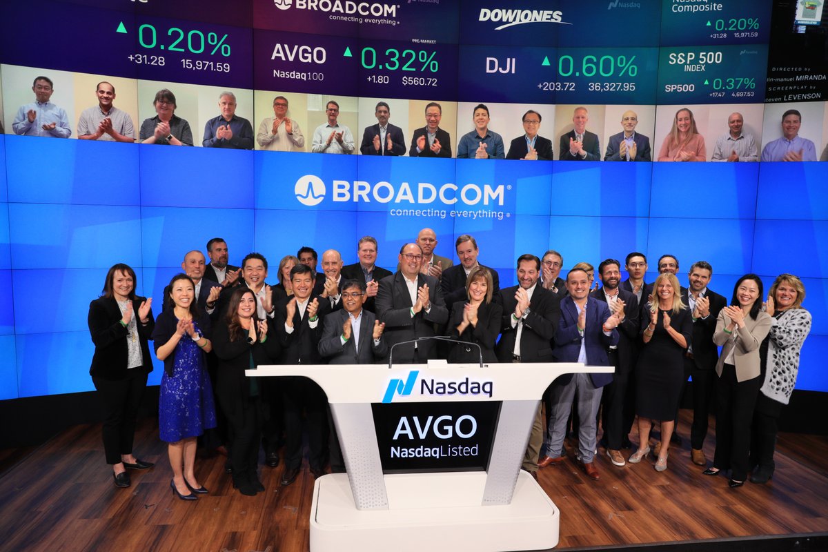 BroadcomSW's tweet image. Broadcom Software: Modernize. Optimize. Protect. Tom Krause, President, Broadcom Software Group, rang the opening bell at @Nasdaq, to celebrate Broadcom Software Investor Day. #BroadcomSW