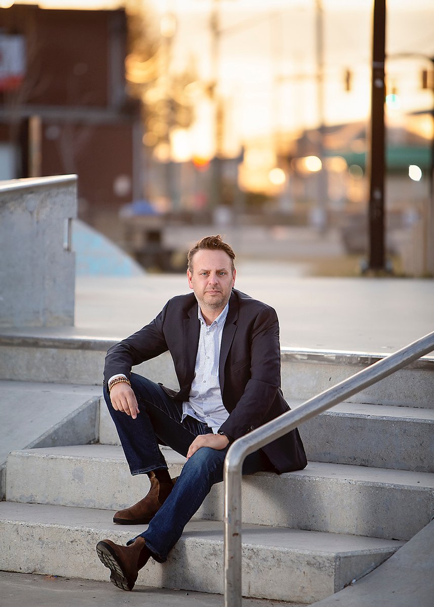Very excited to announce that I accepted an offer as the Economic Development Manager for the @cityofdauphin. I can’t wait to be back and start working for my own amazing community again. A great vision, great community stakeholders and a great team! Also, new job, new photos 😉
