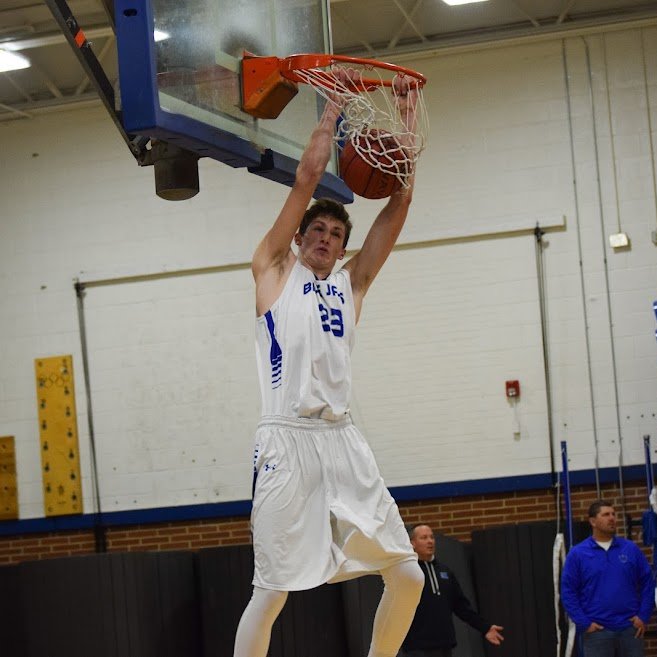 GoldsteinCoach's tweet photo. Countdown is 13 days! Pictured: @jrobel15 fourth 1k scorer in school history. https://t.co/oucoVz4KHW